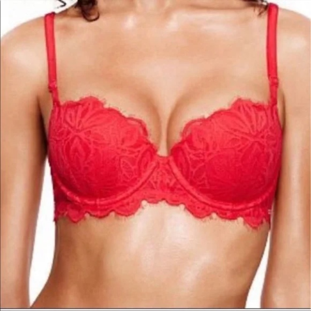 Victoria’s Secret Pink Date Push Up Bra Red Lace